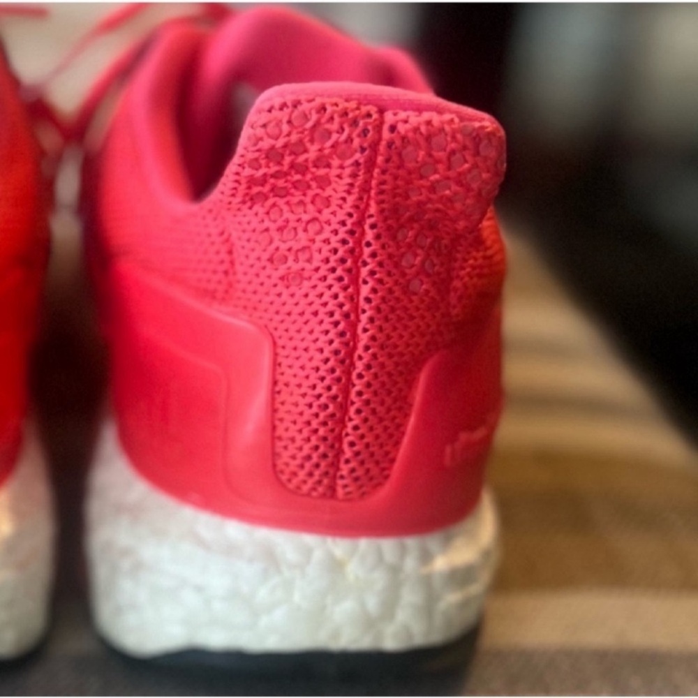 Adidas Ultraboost ST sneakers - Picture 15 of 16